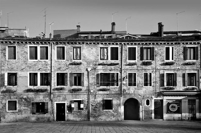 Black and White Architecture Photography by Luca Orsi #inspiration #photography #architecture
