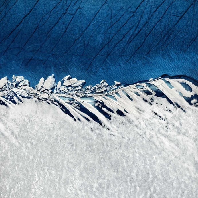 THAW: Timo Lieber Captures The Fragile Beauty of The Melting Arctic Polar Ice Cap
