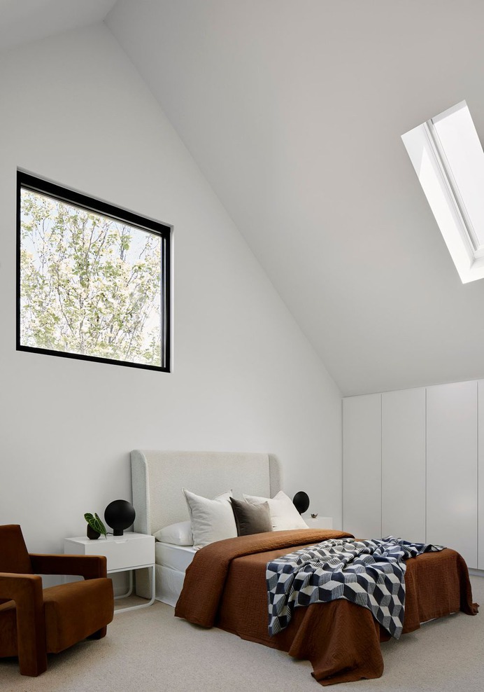 Slate House by Austin Maynard Architects. Photography by Tess Kelly