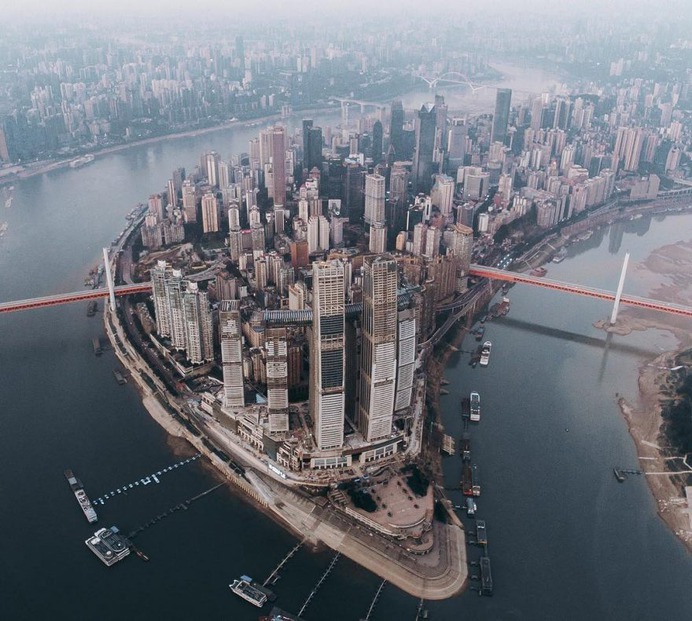 Creative Urban and Street Photography in Chongqing by Zhu Wenqiao