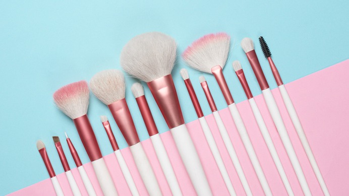 Ask-an-expert-How-to-buy-makeup-brushes-vogue-india.jpg (1920×1080)
