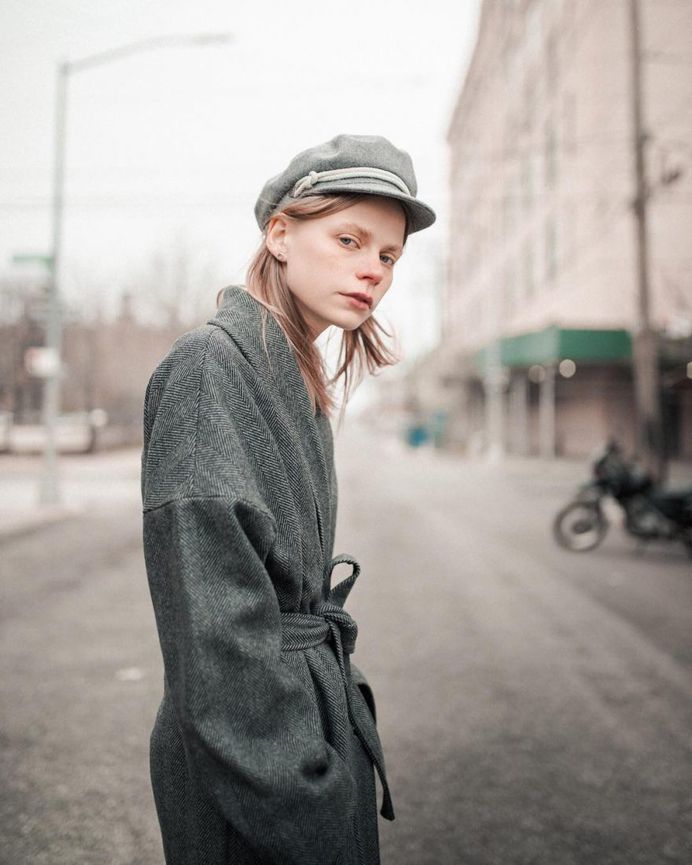 Gorgeous Lifestyle Portrait Photography by Chris Riley