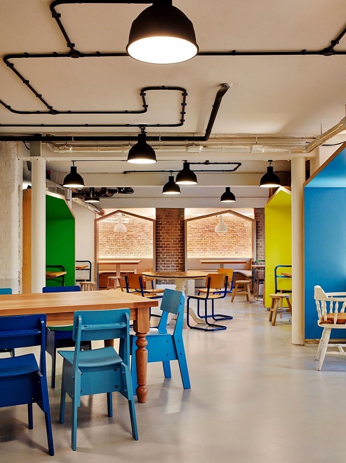 Generator Amsterdam by DesignAgency