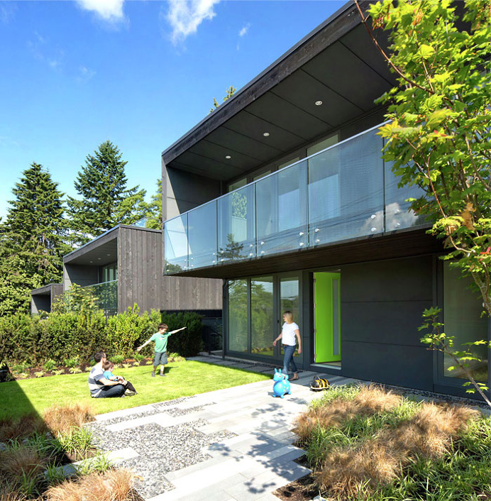 House Project for the Canadian Suburban – Modern and Full of Light - #architecture #house house design, dream home