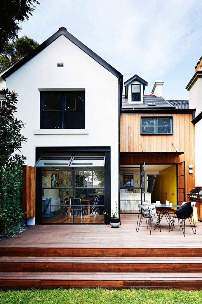 Contemporary Modern Farmhouse Exteriors