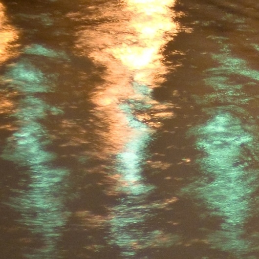 P H I L I S T I N E | D S G N #water #color #reflection #light #waves