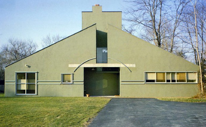 Vanna Venturi House / Robert Venturi