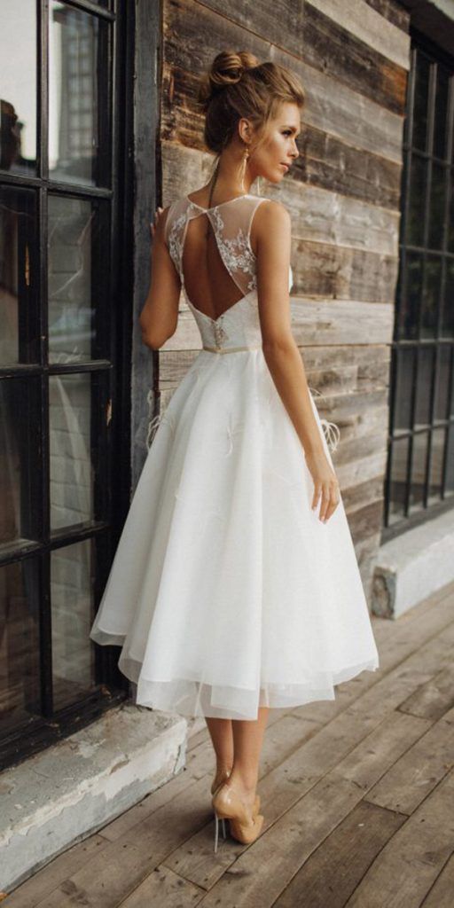 Tea length wedding dresses are invented for small and sassy brides who want a sexy look.