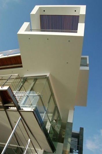 Onestep Creative #modern #contemporary #architecture #minimal #peru