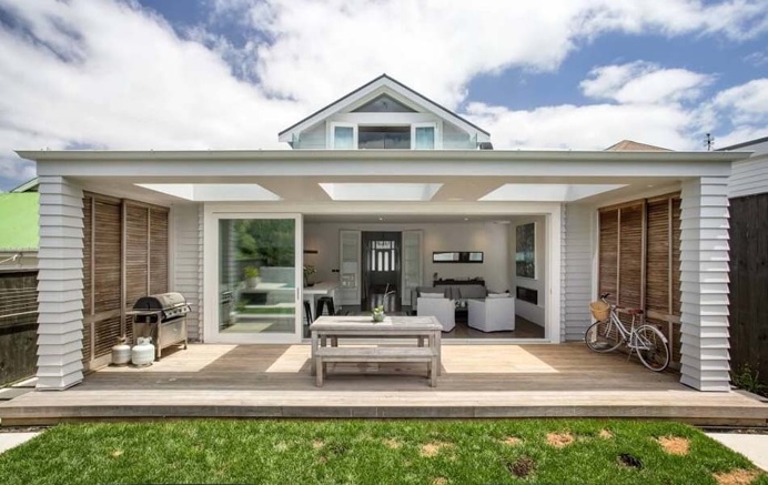 Traditional Residence Wanganui Ave Home by Jessop Architects