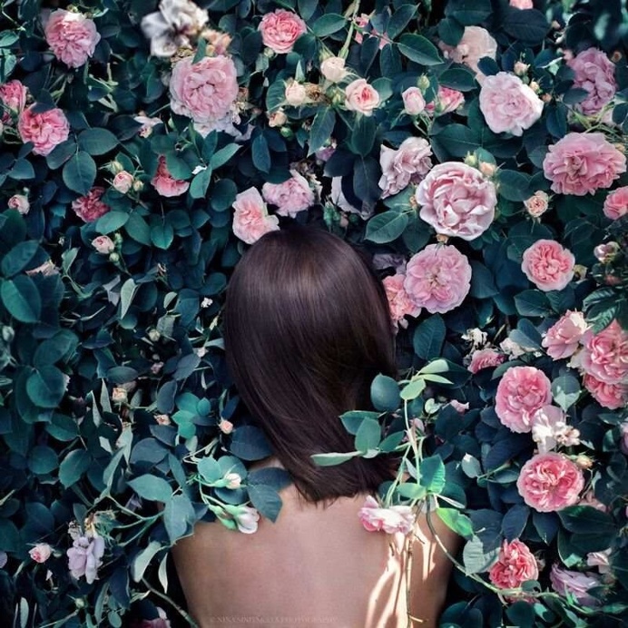 Beautiful and Dreamlike Portrait Photography by Nina Sinitskaya