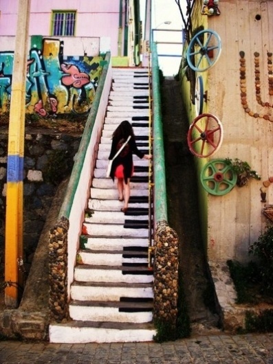 to those who will see, the world waits. #wheels #piano #steps #graffitti #colors #art #street #music #walking