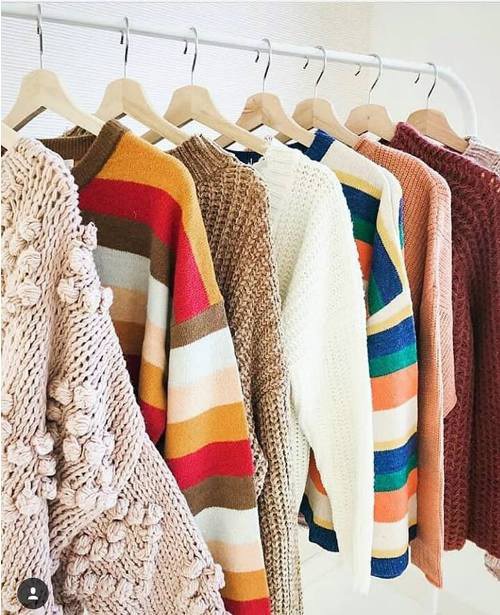Warm sweaters in knits | Just Trendy Girls