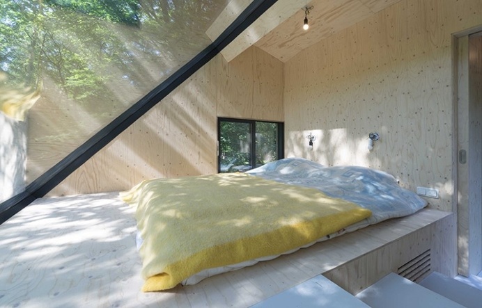 Transformation Forest House: sustainable, compact and sculptural rooftop extension
