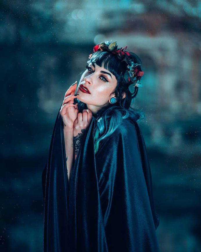 Vibrant, Moody And Dreamlike Portrait Photography by Sergio Espinoza