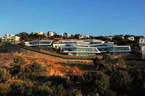 CJWHO ™ (Cascading Lava Flows Inspiring Modern...) #design #photography #architecture #luxury #housing