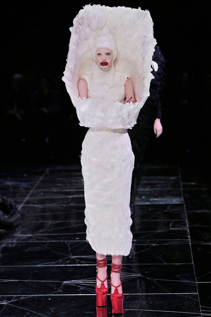 Alexander McQueen: Fall 2009