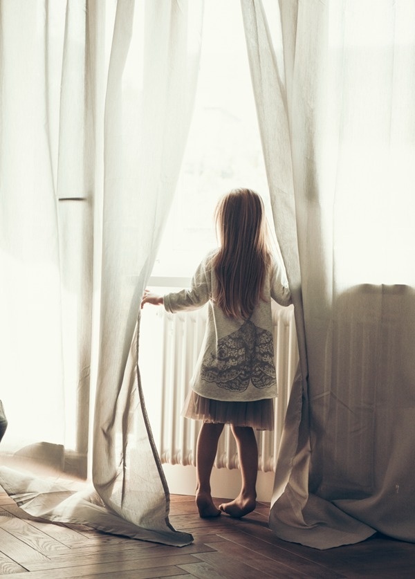 kids5 Kids on the moon, ropa para niños romántica y bonita desde Polonia #daylight #girl #photo #butterfly #window