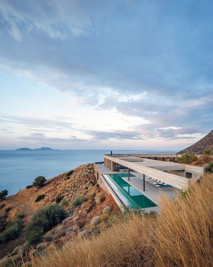 Ring House is an Oasis in a Beautiful But Very Demanding Environment 1
