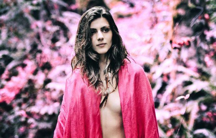 Conceptual and Fine Art Portrait Photography by Natalia Risheq
