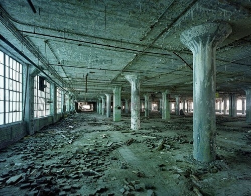 listras #detroit #yves #meffre #romain #photography #empty #marchand