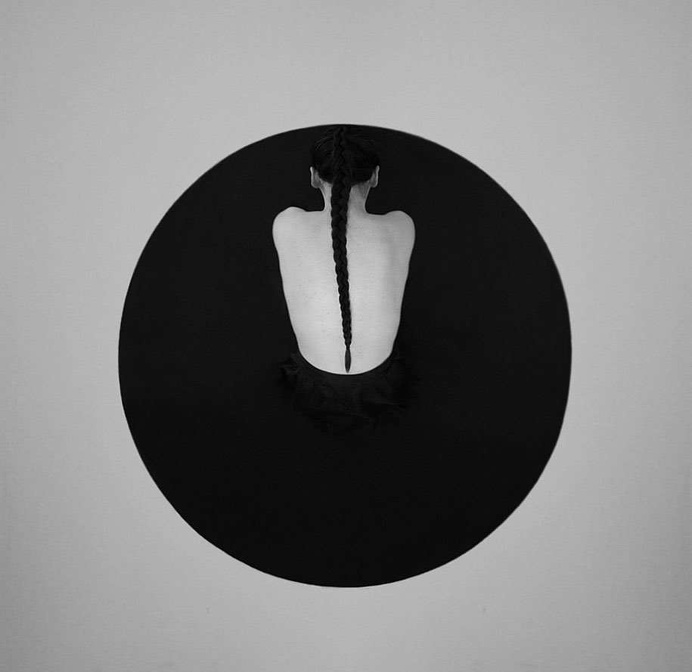 Black and White Minimalist Self Portraits by Noell Oszvald