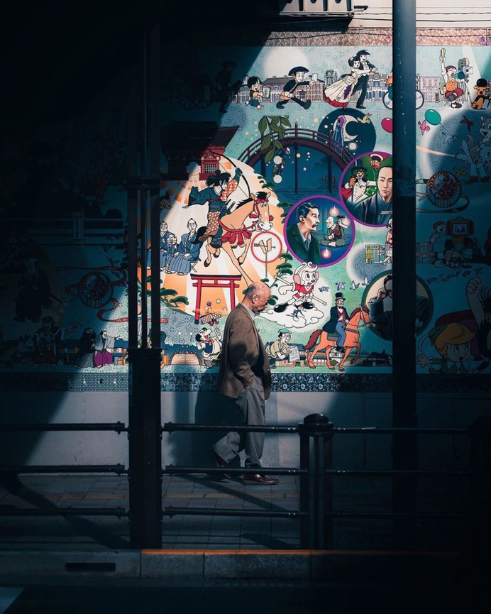 Striking Street Photography in Japan by James Takumi Shyegun