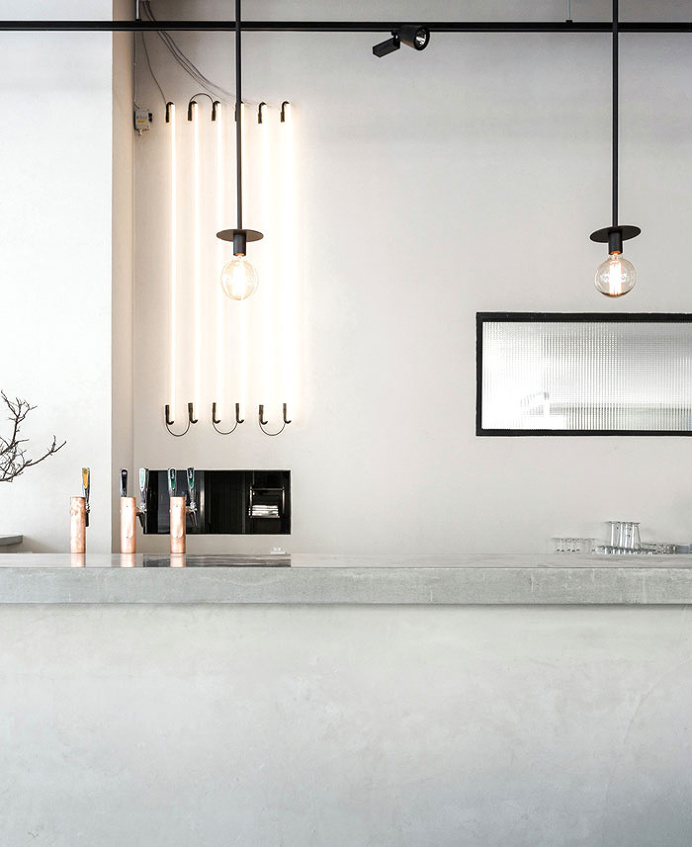 Scandinavian Inspired Minimalist Restaurant Decor - #restaurant, restaurant, #restaurantdesign, #decor, #interior, interior design