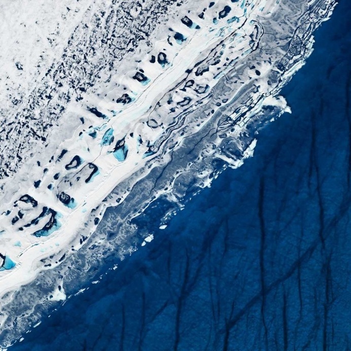 THAW: Timo Lieber Captures The Fragile Beauty of The Melting Arctic Polar Ice Cap