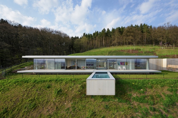 Innovative Sustainable Villa