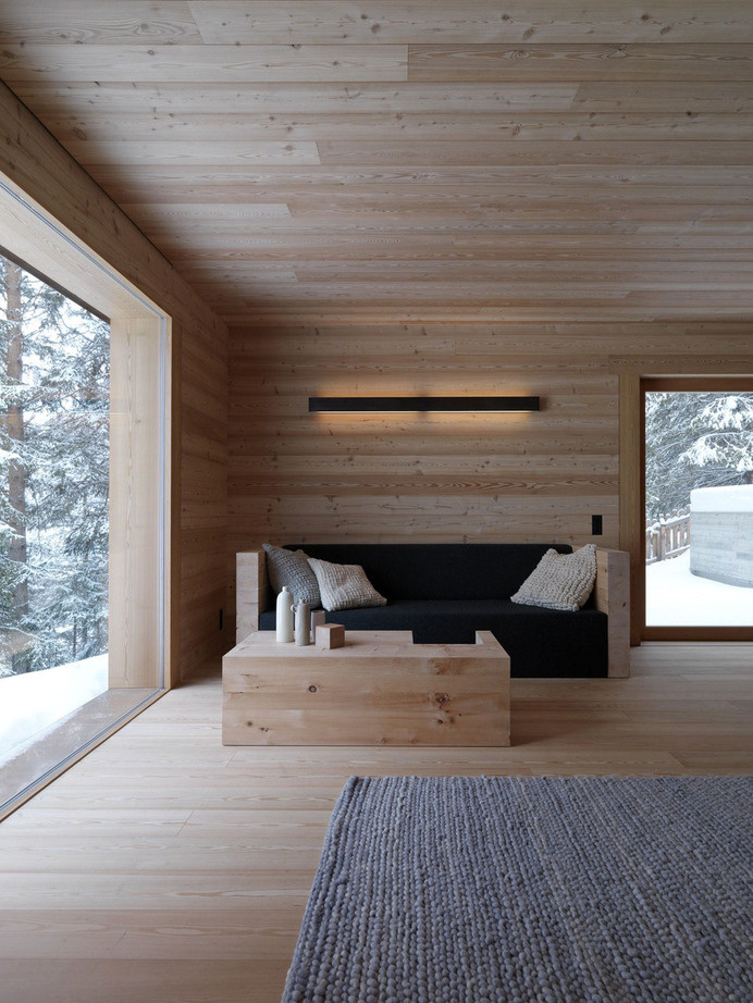 cozy-mountain-cabin-can-open-to-elements-4-living.jpg #cabin #bedroom #light #windows
