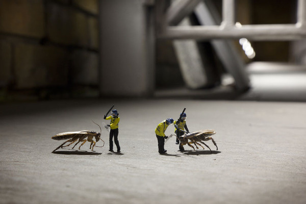 little_people_street_art_6 #miniature #diorama #art