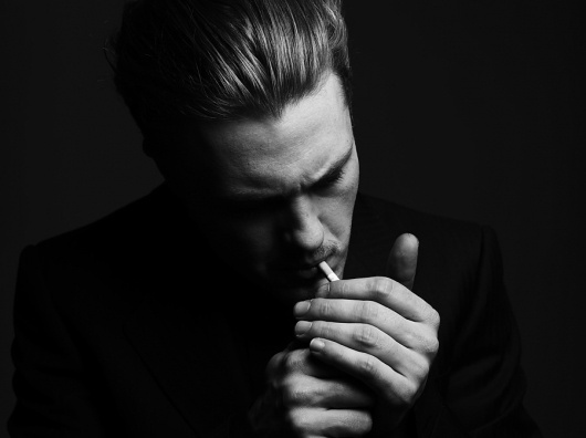 RÃ©sultats Google Recherche d'images correspondant Ã http://news.outplay.fr/wp-content/uploads/2011/05/Hedi-Slimane-Michael-Pitt.jpg