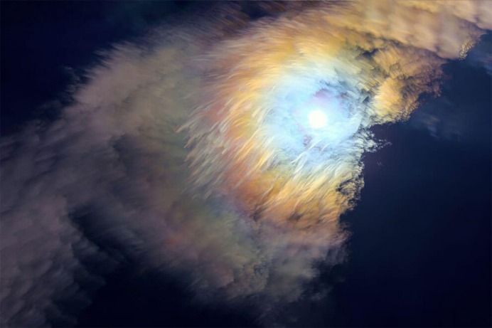 Seven-colour feather of the moon by Li Yiming, China