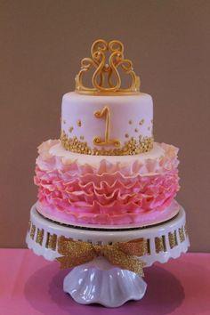 3 tier strawberry cake