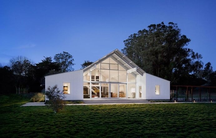 Modern barn-house in the middle of the nature Hupomone Ranch - HomeWorldDesign (2) #ranch #interiors #california