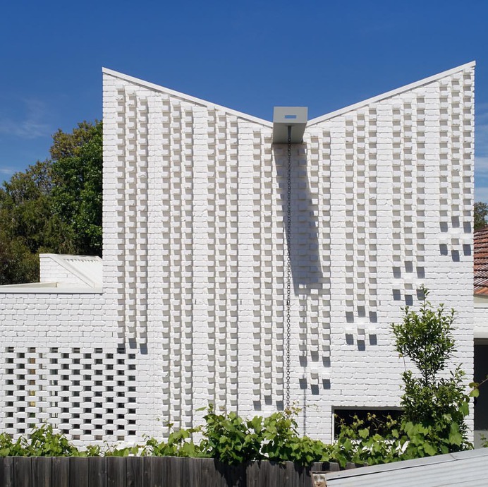 Striking Architecture Photography by Peter Bennetts