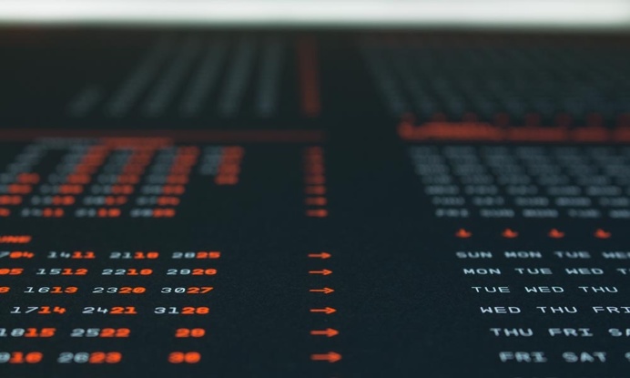 Die Idee Struktur, Rhythmus und Systematik der Zeit zu decodieren führte zum Konzept des »ewigen Kalenders«. #calendar #infinity #cdlx