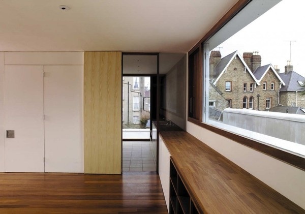 Alma Lane House / Boyd Cody Architects #solid #interiors #architecture #void