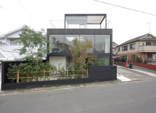 House in Tamagawa by Case Design Studio
