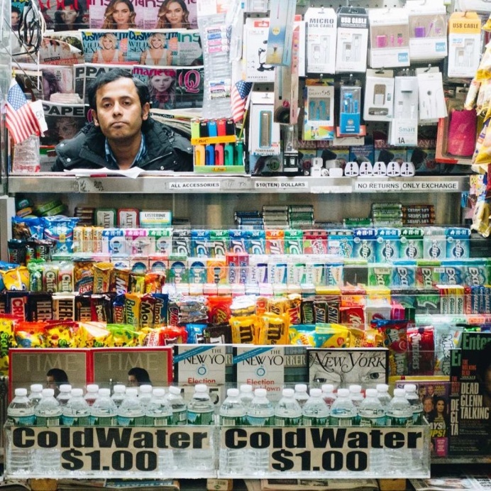 NYC Newsstands: Urban Photo Series by Nei Valente