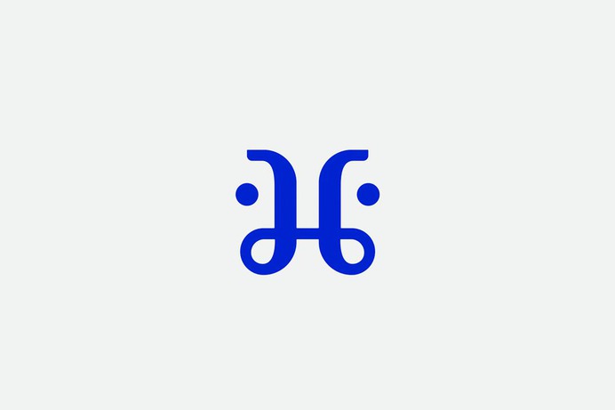 Emanezsens – Brand Identity & Pop-up Museum Concept