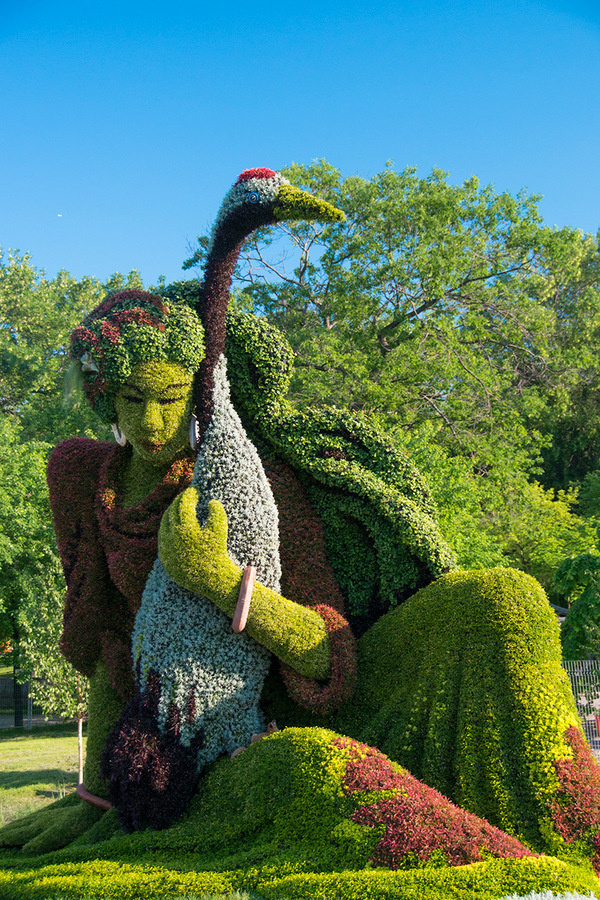 Remarkable Plant Sculptures at the 2013 Mosaicultures Internationales de Montréal #sculpture #plants #art