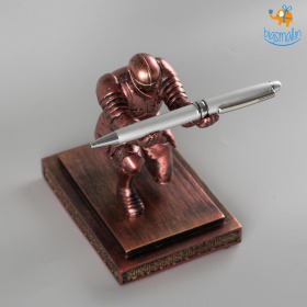 Executive Knight Pen Holder – Bigsmall.in
