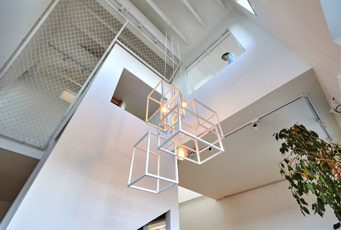 Family Friendly Home Design by Ruetemple - InteriorZine