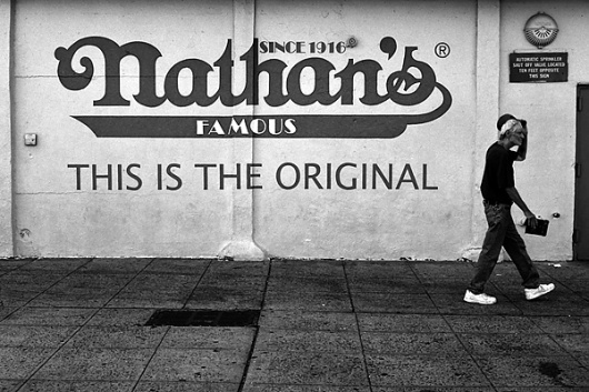 9-julienbabigeon2.jpg 600×400 pixels #signage #bw #typography
