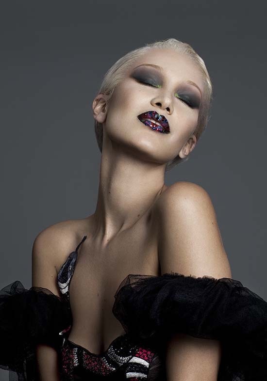 Bella Hadid Is Nearly Unrecognizable, Goes Blonde for 'Paper' Magazine #BellaHadid #Blonde #Paper #fashion