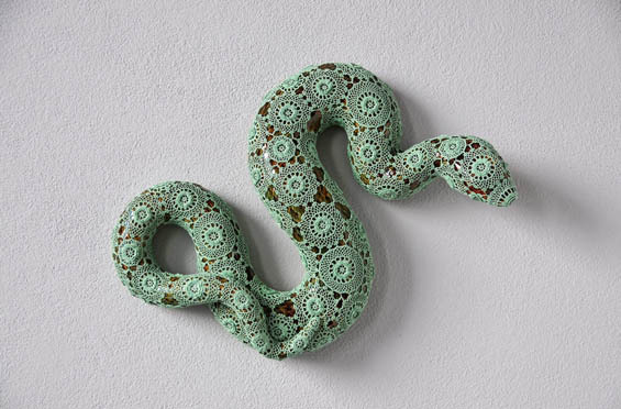 Joana Vasconcelos Crochets A Crafty Second "Skin" For Ceramic Animals #beauty #sculpture #pattern #jade #coil #snake #reptile #ceramic #animal #green