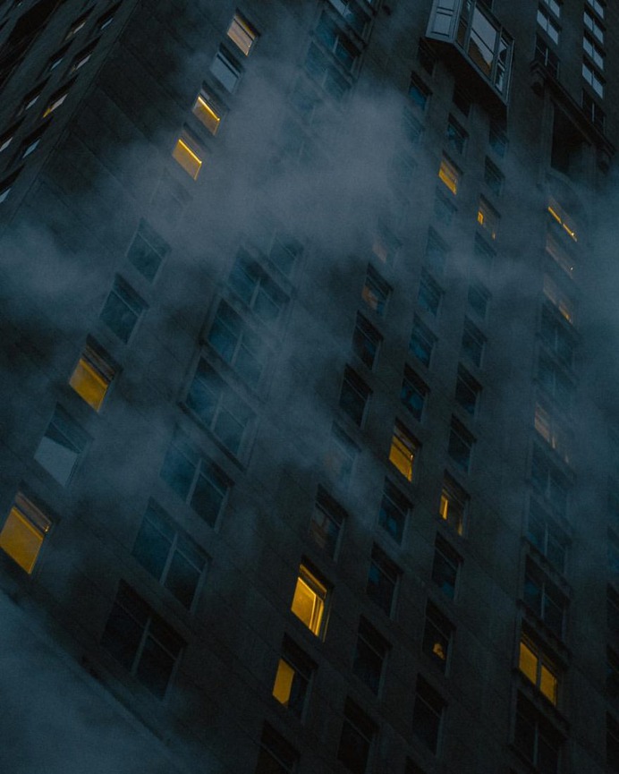 Moody and Cinematic Street Photography in New York by Alex Fernández