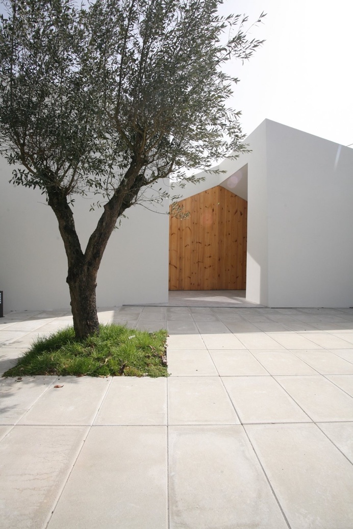 Architecture. Casa Lela by Oficina d'Arquitectura. #oficinadarquitectura #architecture #upinteriors